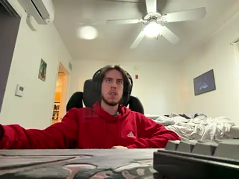 YummyDin online show from January 2026 09:20:01 PM