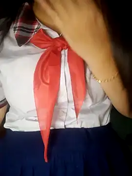 lina loveee online show from April 2026 06:09:01 PM