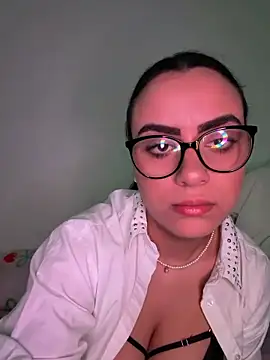 Marisa ass online show from February 2026 08:43:01 PM