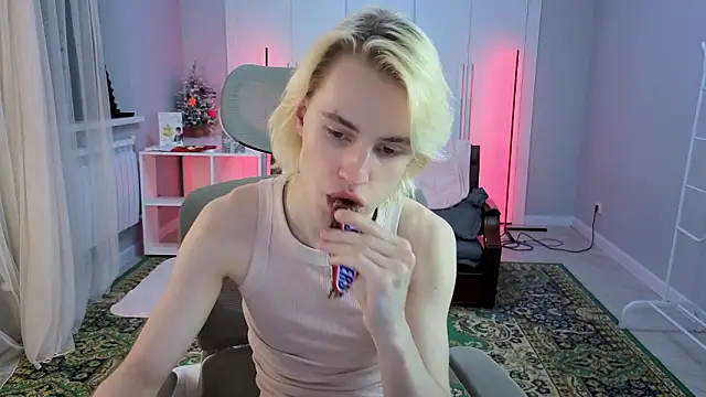 lucidangelok1 online show from February 2026 01:09:02 PM