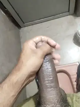 Snapshot of 8inchhere chatting on February 2026 09:07:01 PM 8inchhere online show from February 2026 09:07:01 PM