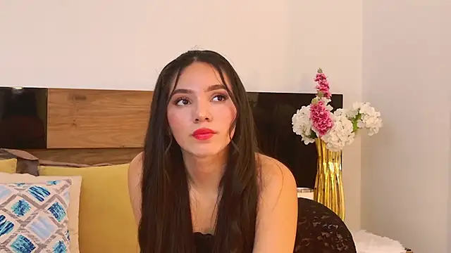 Snapshot of KatheVera chatting on April 2026 07:41:01 PM KatheVera online show from April 2026 07:41:01 PM