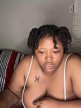 Snapshot of Chocolatebunnyxx96 chatting on April 2026 01:42:02 AM Chocolatebunnyxx96 online show from April 2026 01:42:02 AM