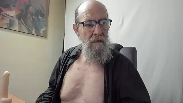 Snapshot of Uncle_Hottie chatting on March 2026 02:04:02 AM Uncle Hottie online show from March 2026 02:04:02 AM