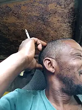 Negaomalinha1 online show from February 2026 02:45:01 PM