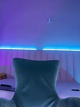 Denightjones online show from March 2026 03:23:02 AM