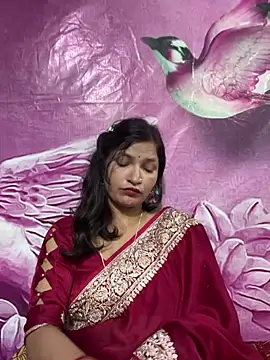 Snapshot of Priyaa_1433 chatting on July 2026 06:20:01 PM Priyaa 1433 online show from July 2026 06:20:01 PM