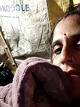 Bhavna8080 online show from February 2026 04:35:01 PM