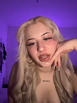 samybabe online show from February 2026 12:26:01 PM