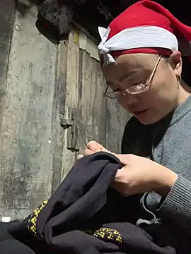 hinicky-0 online show from February 2026 02:57:01 PM