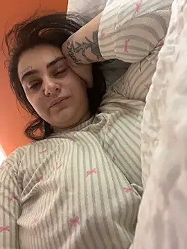 Snapshot of LadyxOnyx chatting on January 2026 03:49:01 PM LadyxOnyx online show from January 2026 03:49:01 PM