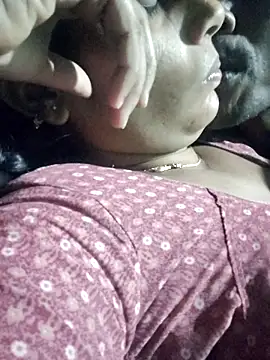 Cupalshow123 online show from April 2026 06:47:01 PM