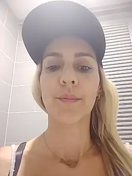 Monita Med online show from March 2026 01:31:01 AM