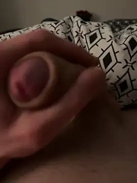 Iconnue online show from April 2026 11:26:01 PM