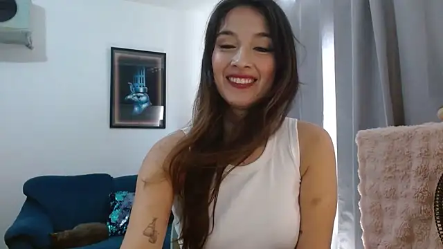 Snapshot of Almaglow_ chatting on June 2026 03:39:02 PM Almaglow online show from June 2026 03:39:02 PM
