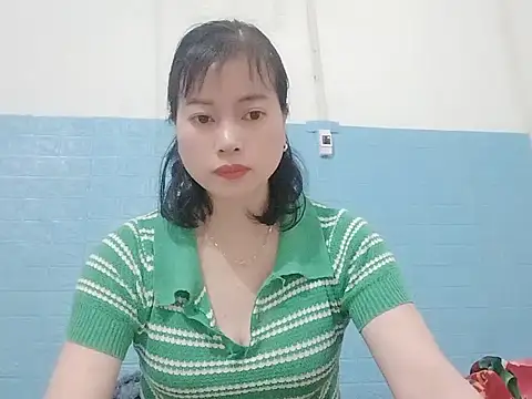 Sophie sexy7 online show from February 2026 08:44:02 AM