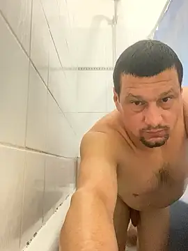 Snapshot of gege206S chatting on January 2026 06:27:01 AM gege206S online show from January 2026 06:27:01 AM