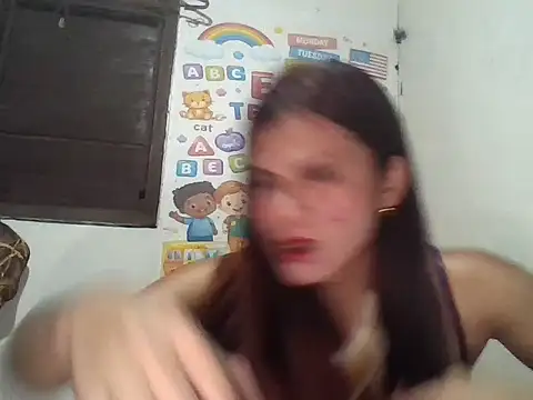 HugeNipsRosalinda online show from April 2026 11:19:02 AM