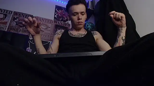 Anhony Muscle online show from January 2026 10:41:02 AM