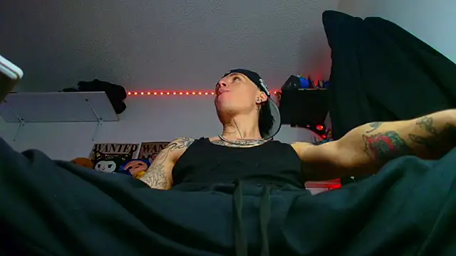 Snapshot of Anhony_Muscle chatting on July 2026 02:16:01 PM Anhony Muscle online show from July 2026 02:16:01 PM