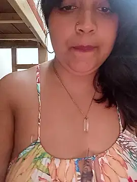 dulce marrr online show from January 2026 10:15:01 PM