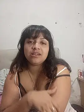 Snapshot of dulce_marrr chatting on April 2026 12:33:02 AM dulce marrr online show from April 2026 12:33:02 AM