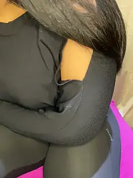 Lina Velvet  online show from February 2026 03:54:01 AM