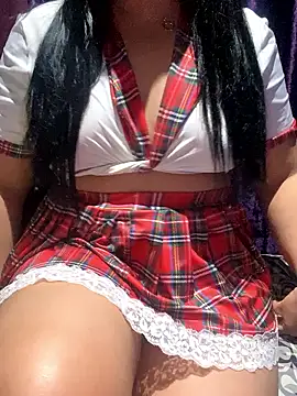 Snapshot of Lina_Velvet_ chatting on May 2026 12:50:01 AM Lina Velvet online show from May 2026 12:50:01 AM