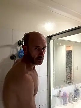 Milkmanjack online show from January 2026 06:43:02 PM