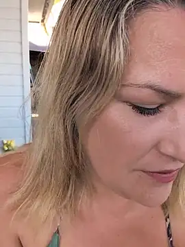 Pxetiteblonde1 online show from July 2026 11:25:01 AM