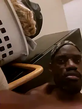 Tyty86866 online show from April 2026 12:35:01 PM