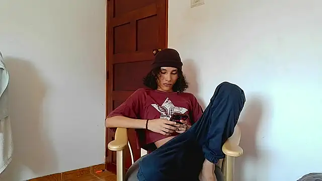 Snapshot of DeusGoth chatting on April 2026 07:22:02 PM DeusGoth online show from April 2026 07:22:02 PM