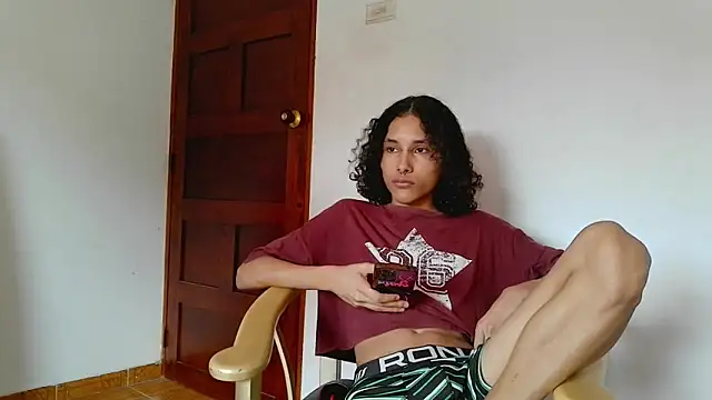 Snapshot of DeusGoth chatting on April 2026 07:31:02 PM DeusGoth online show from April 2026 07:31:02 PM