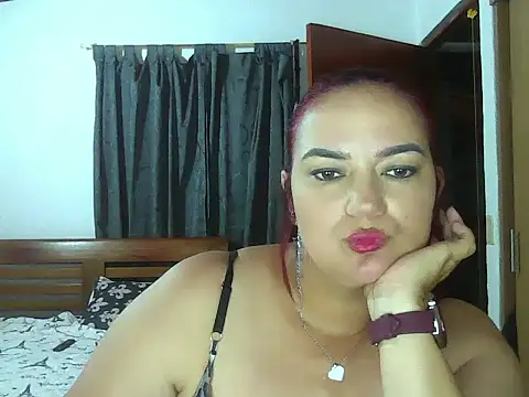 Snapshot of Roja_tentacion chatting on May 2026 05:05:02 AM Roja tentacion online show from May 2026 05:05:02 AM