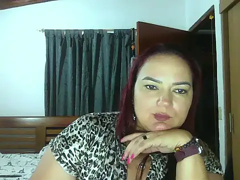 Snapshot of Roja_tentacion chatting on May 2026 04:20:01 AM Roja tentacion online show from May 2026 04:20:01 AM