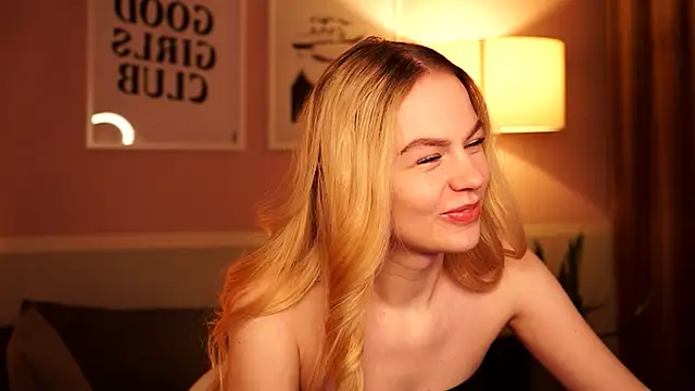 secretdesireee online show from January 2026 02:00:01 PM