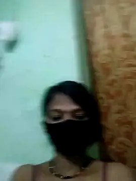 Snapshot of Miss__soniya106 chatting on February 2026 05:18:02 PM Miss soniya106 online show from February 2026 05:18:02 PM