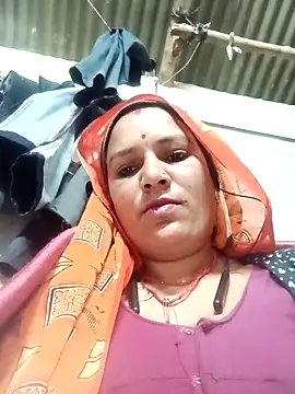 Snapshot of Hot_hiuj chatting on February 2026 09:18:02 PM Hot hiuj online show from February 2026 09:18:02 PM