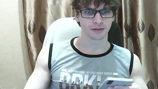 Snapshot of ShyDarko chatting on January 2026 11:45:02 AM ShyDarko online show from January 2026 11:45:02 AM