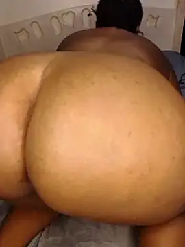 nolly1523 online show from February 2026 07:36:02 PM