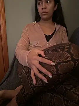 Bufu2213 online show from April 2026 06:17:01 PM