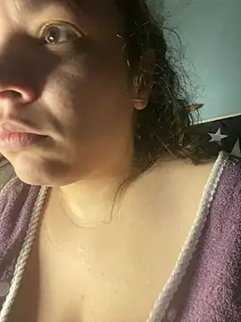 bellakay19 online show from January 2026 04:22:02 PM