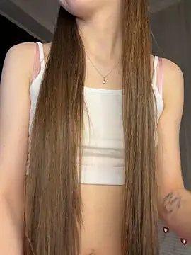 SkylineBliss online show from February 2026 07:48:01 AM