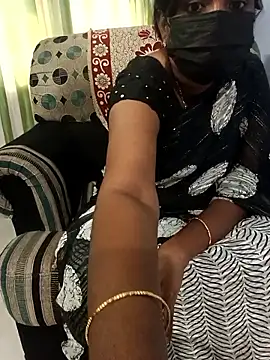 Tinarosy13 online show from February 2026 08:59:02 AM