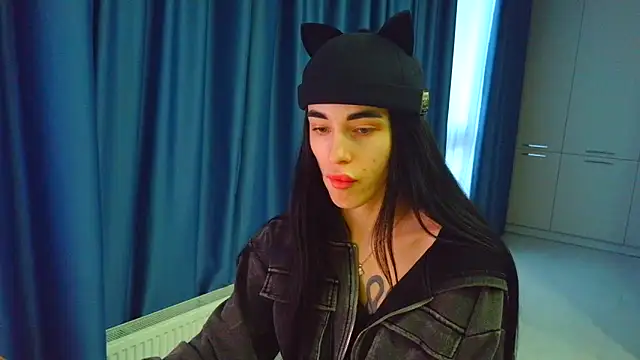 Vlada Elfie online show from February 2026 03:21:02 PM