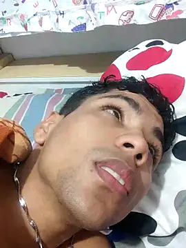 Snapshot of Wild_and_Sweets chatting on January 2026 05:32:01 AM Wild and Sweets online show from January 2026 05:32:01 AM