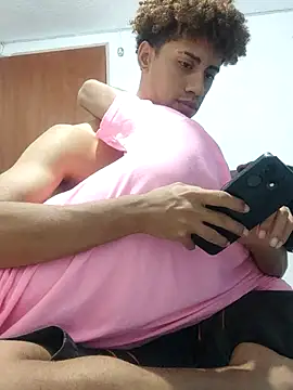 Snapshot of Wild_and_Sweets chatting on January 2026 04:47:01 AM Wild and Sweets online show from January 2026 04:47:01 AM