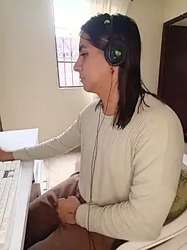 Snapshot of violet_belfortt chatting on January 2026 06:44:02 PM violet belfortt online show from January 2026 06:44:02 PM