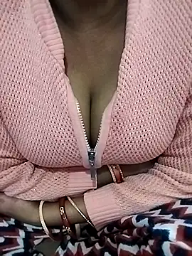 Lovely-Julie online show from January 2026 05:32:01 AM