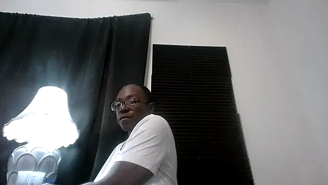 AcademicHuman67 online show from April 2026 11:21:02 PM